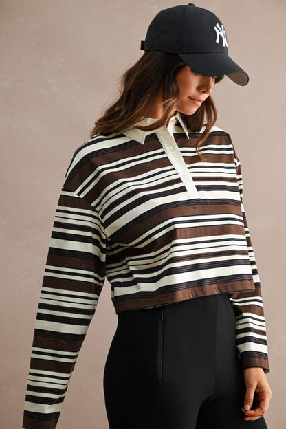 Long Sleeve Contrast Collar Cropped Top